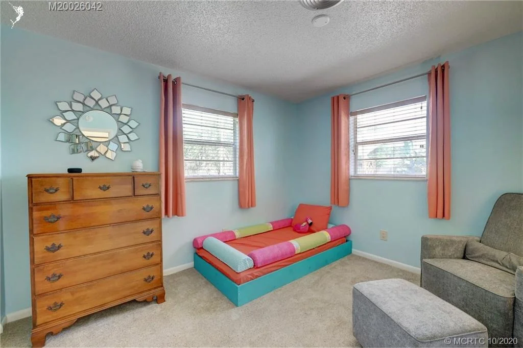 Photo of 1123 SE Alamanda Lane