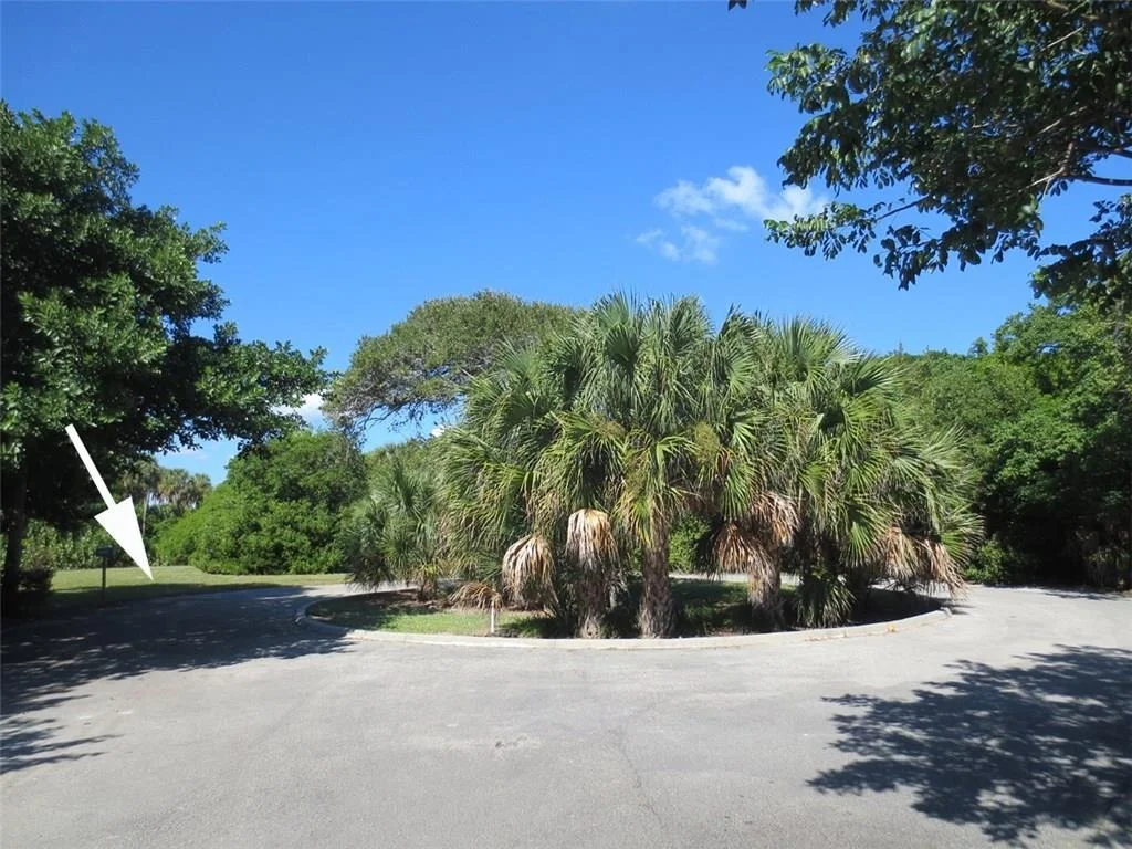 Photo of 7655 Pelican Pointe Drive