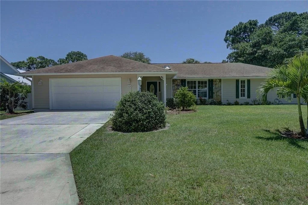 Photo of 2864 NE Rosetree Drive