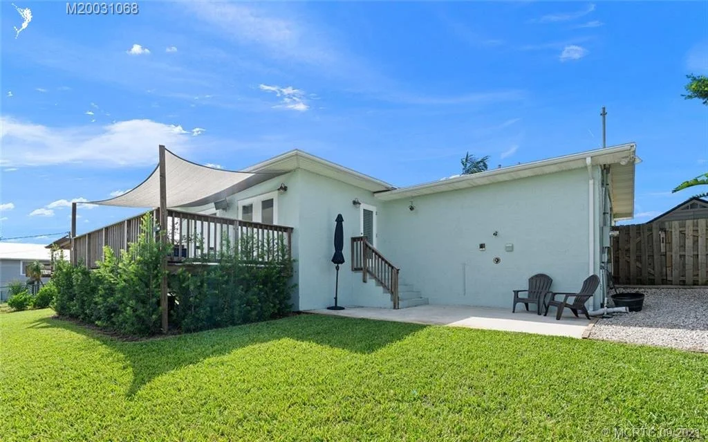Photo of 1205 NE Oceanview Circle