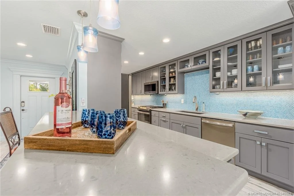 Photo of 308 SW Dyer Drive