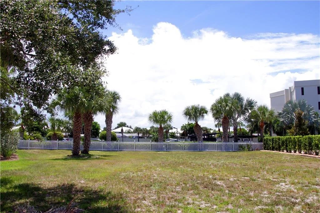 Photo of 90 SE River Lights Court