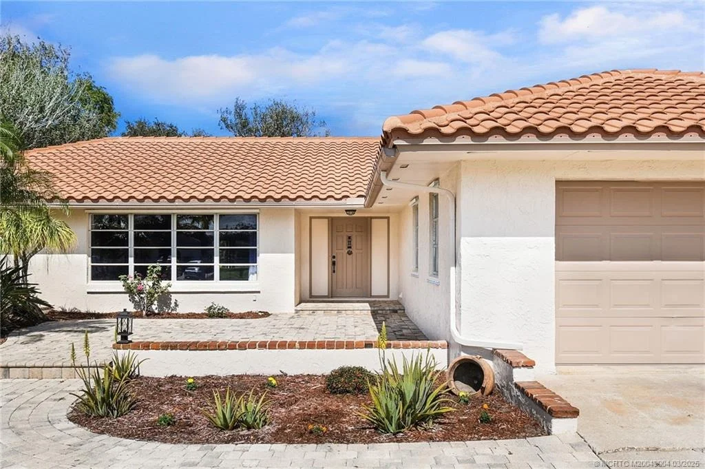 Photo of 2457 NW Everglades Boulevard