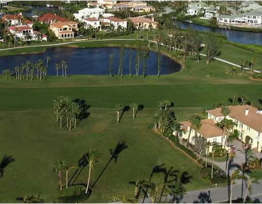 Photo of 7041 SE HARBOR Circle