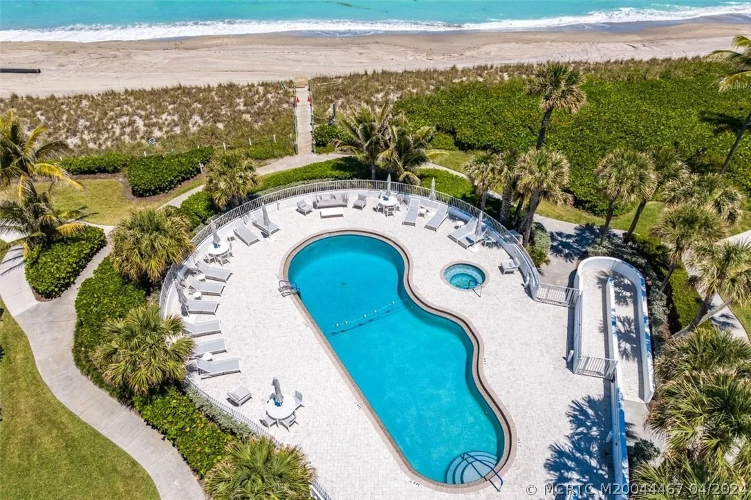Photo of Unit 317 at 2001 SE Sailfish Point Boulevard