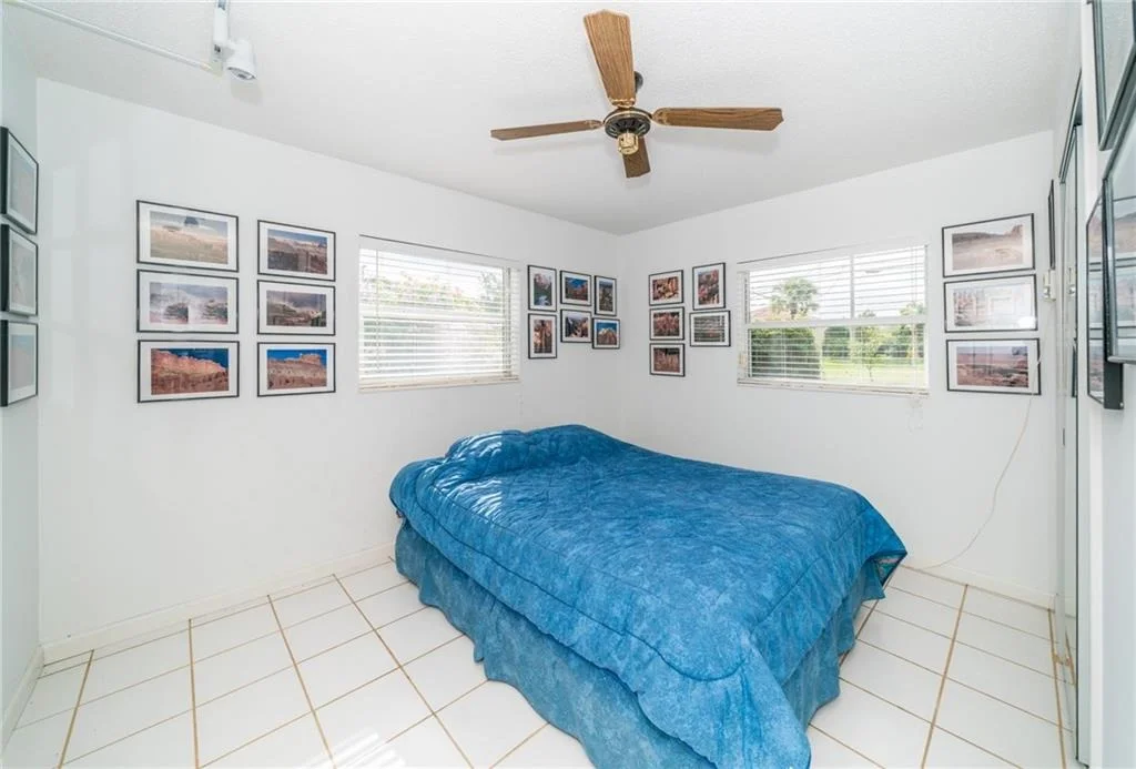 Photo of 2350 NW Sunset Boulevard
