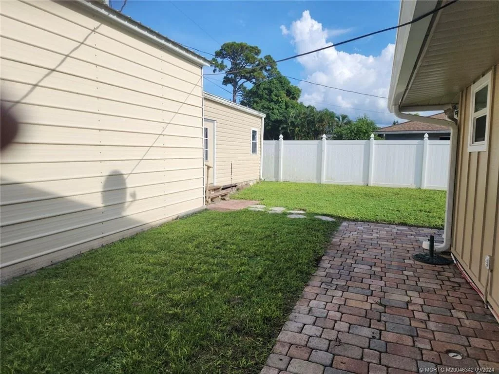 Photo of 4898 SE Major Way