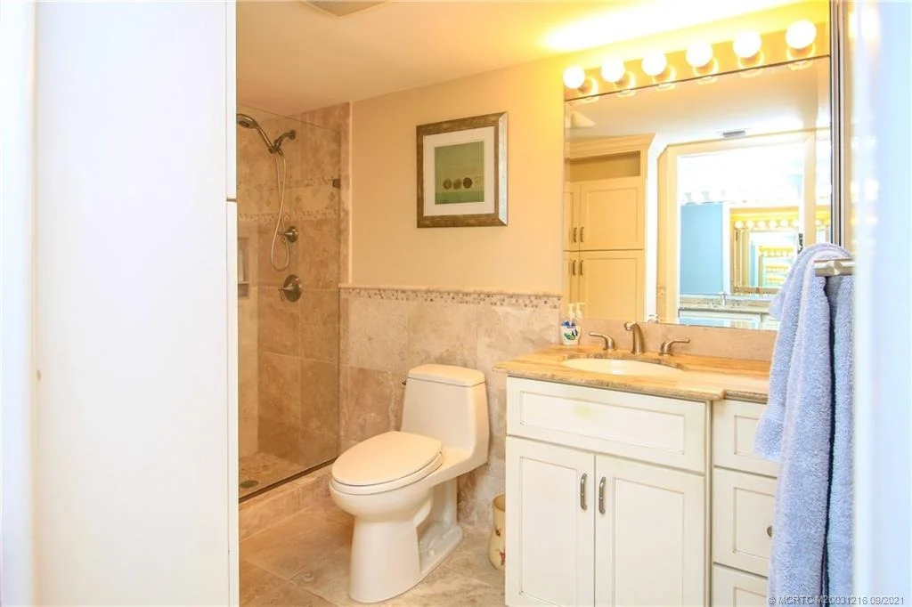 Photo of Unit PHA1 at 3100 N Highway A1A
