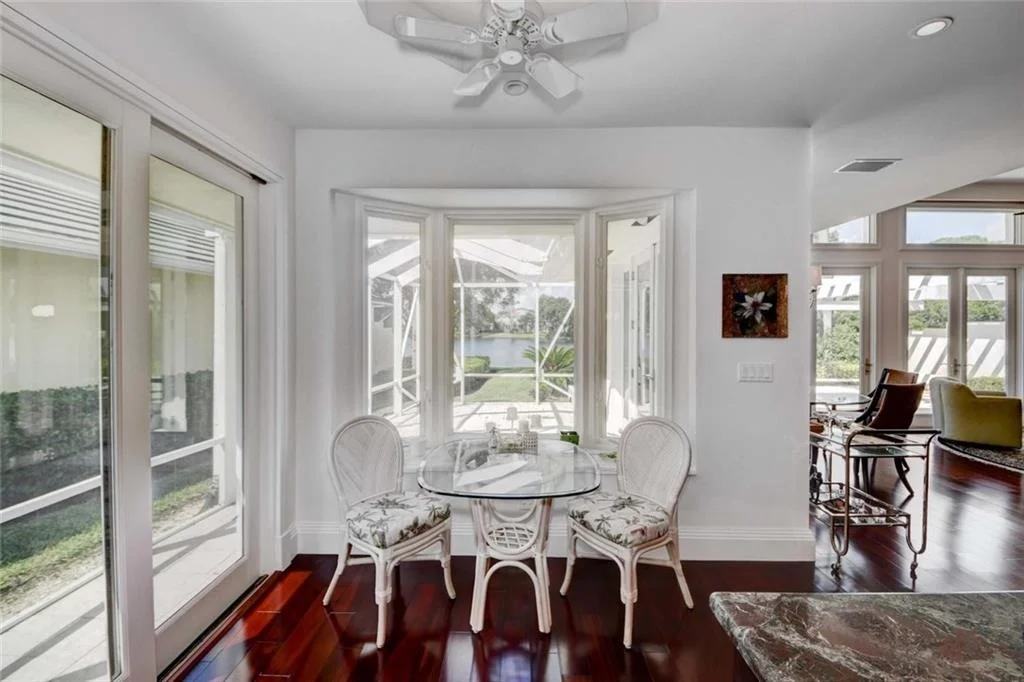 Photo of 3422 SE Cambridge Drive