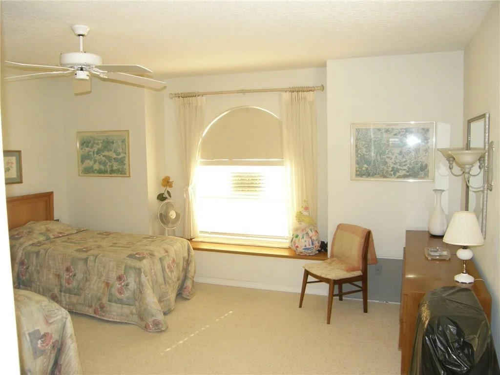 Photo of 14 Nettles Boulevard