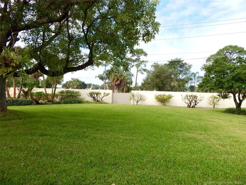 Photo of 1868 SE Coronado Lane