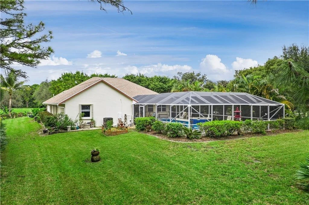 Photo of 5200 SE Sterling Circle