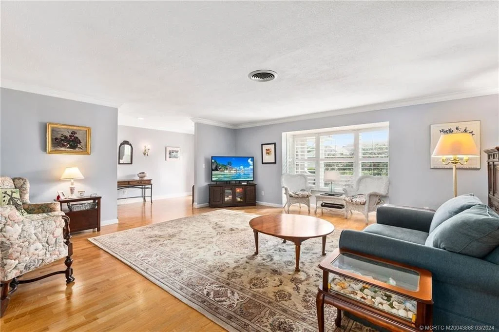 Photo of 4103 SE Fairway E