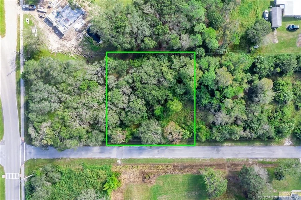 Photo of 3534 NW 17th Avenue