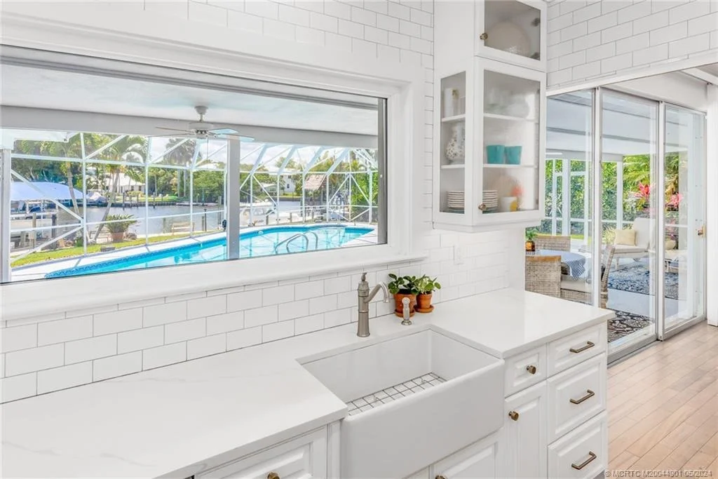 Photo of 1686 NW Harbor Place