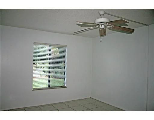 Photo of Unit BLDG43 at 800 NW FORK Road