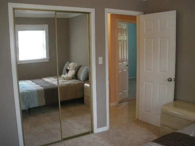 Photo of 4816 SE Horizon Avenue