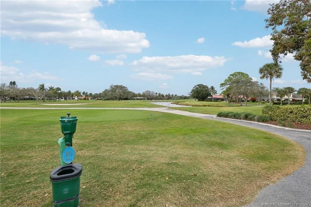 Photo of 3283 SE Fairway E