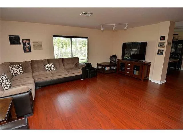 Photo of 4334 SE Graham Drive