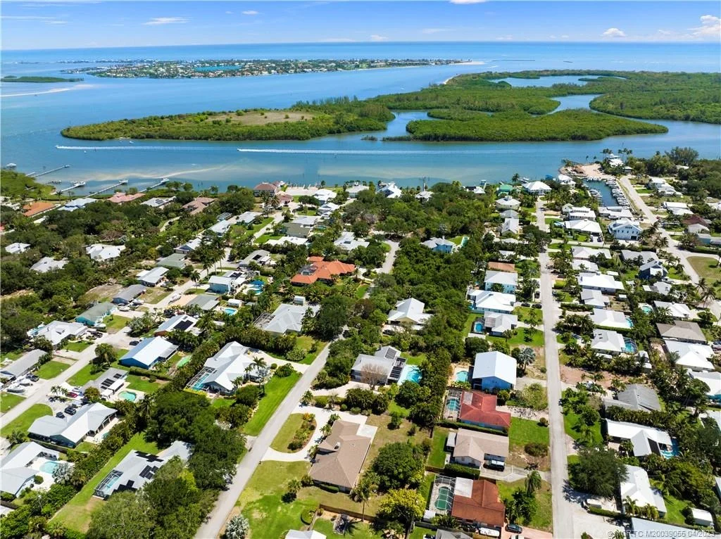 Photo of 5374 SE Inlet Place