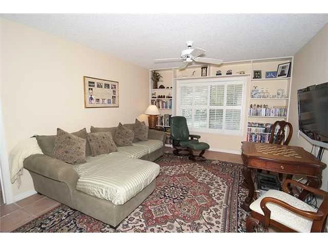 Photo of 121 Hillcrest Drive