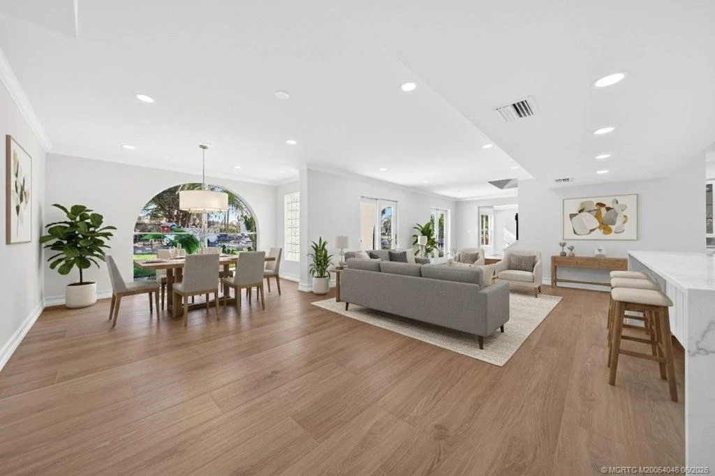 Photo of 37 E High Point Road