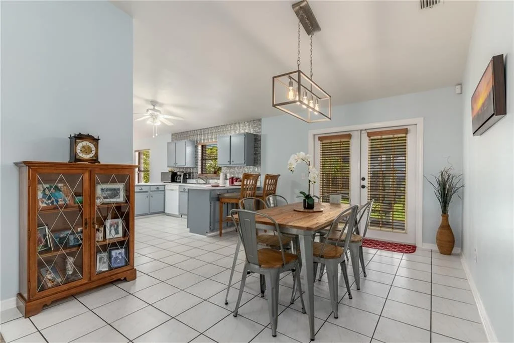 Photo of 6255 SE Highland Road