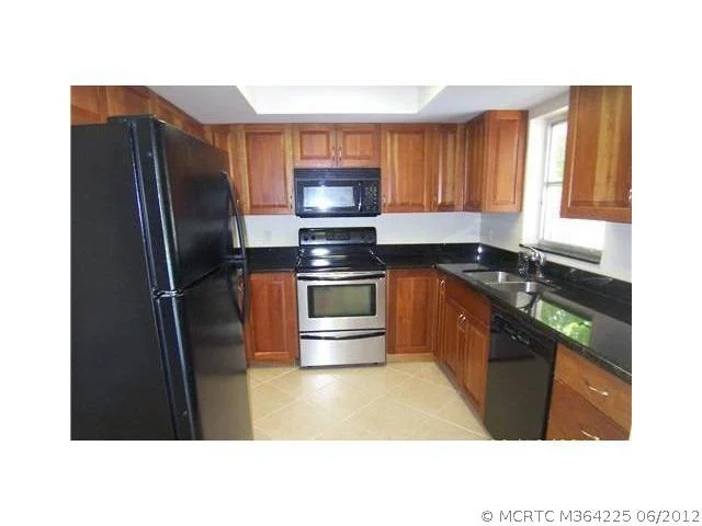 Photo of 4922 SE POMPANO Terrace