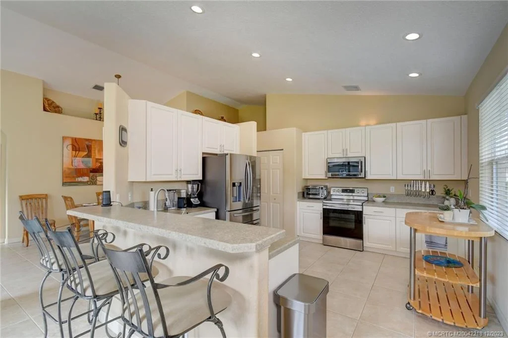 Photo of 2802 SE Stonebriar Way