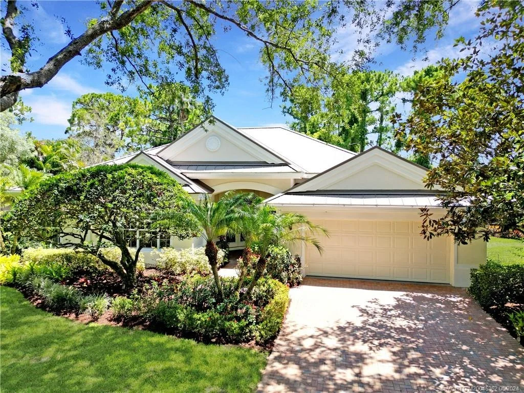 Photo of 8020 SE Sequoia Drive