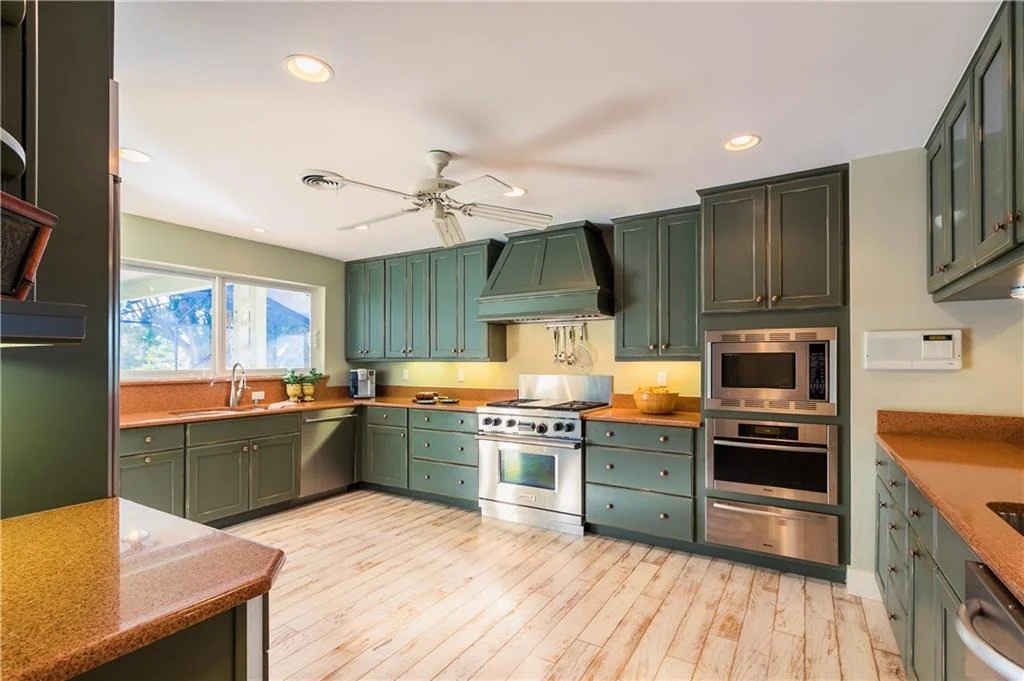 Photo of 1766 NW Harbor Place