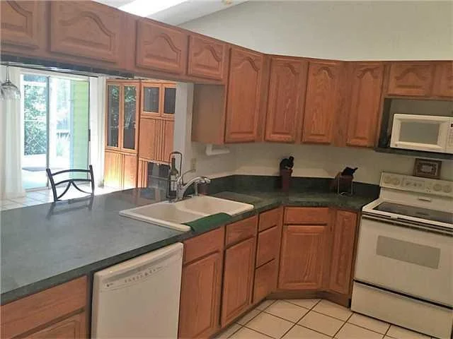 Photo of 5365 SE Running Oak Circle