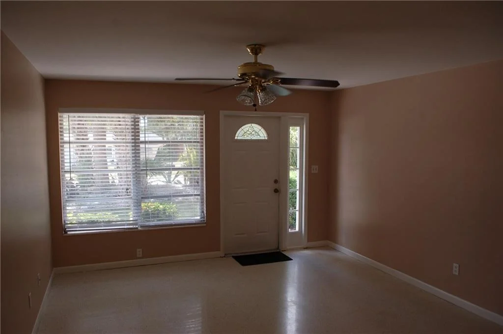 Photo of 444 SE Fini Drive