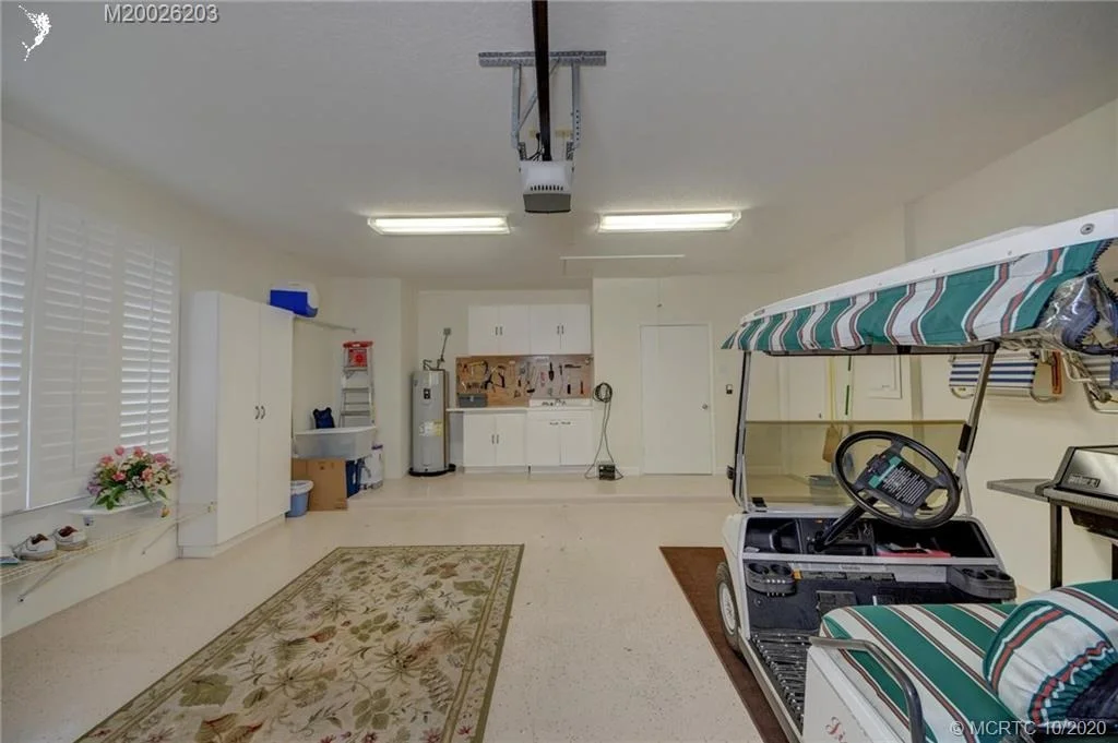Photo of 3400 SE Cambridge Drive