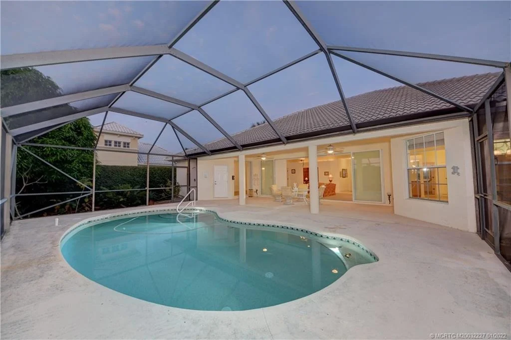 Photo of 2480 NW Everglades Boulevard