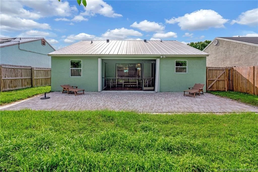 Photo of 5914 SE Mitzi Lane