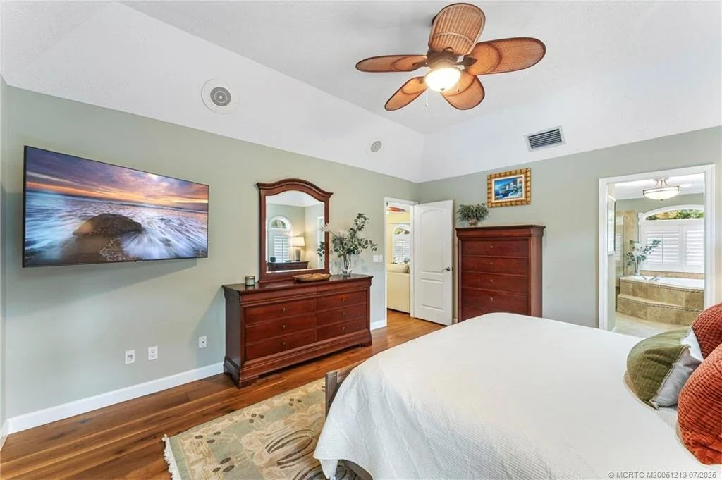 Photo of 2087 SW Danforth Circle