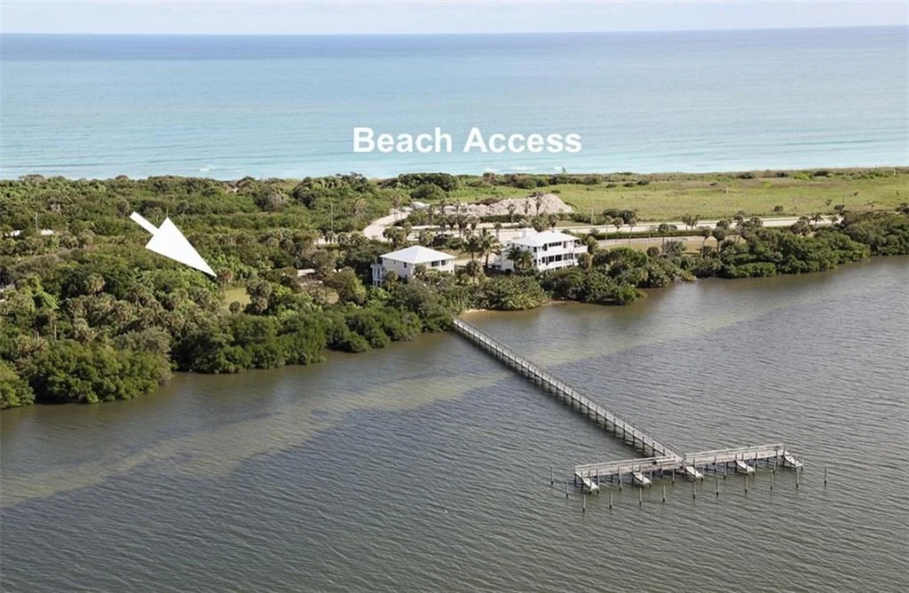 Photo of 7655 Pelican Pointe Drive