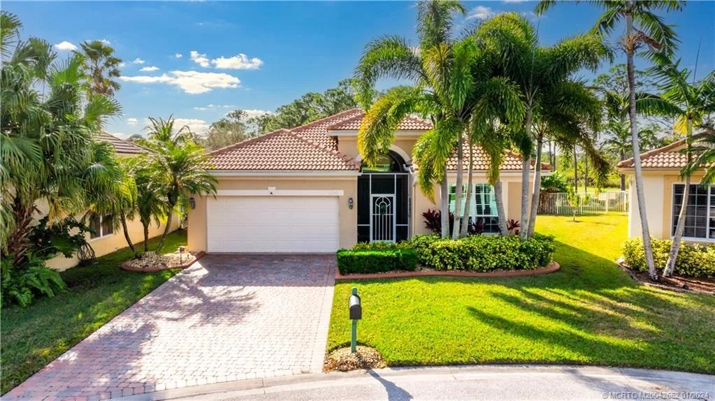 Photo of 2688 SE Castle Pine Place