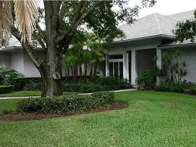 Photo of 5400 SE Burning Tree Circle