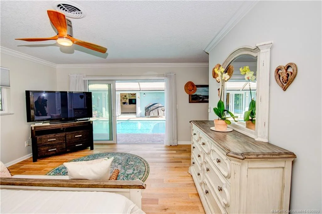 Photo of 3231 SE Fairway W