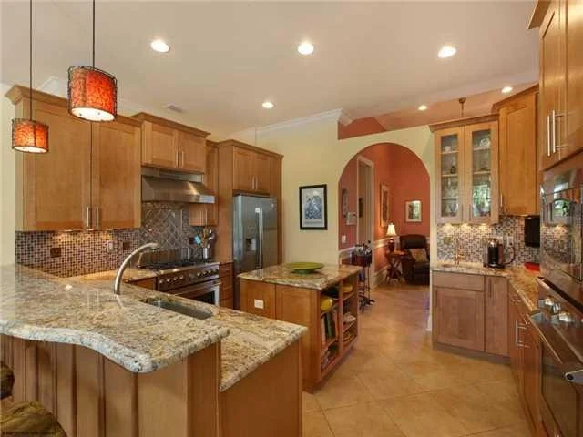 Photo of 1488 NW Lake Point