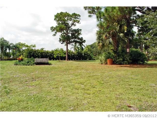 Photo of 1296 NW Pine Ridge Trail