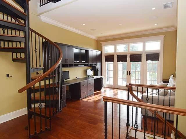 Photo of 2090 NW PINE TREE Way