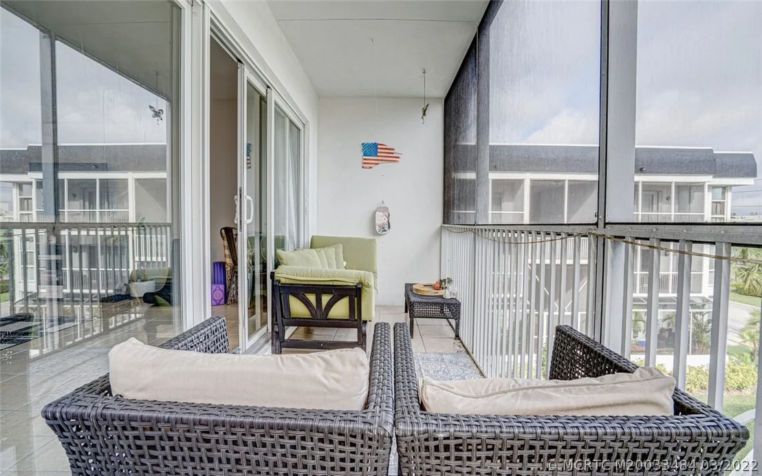 Photo of Unit B5 at 630 SE Ocean Boulevard