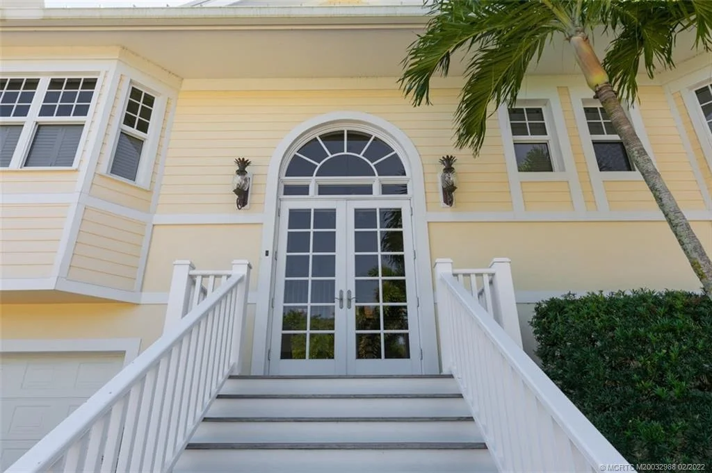 Photo of 5914 SE Horseshoe Point Road