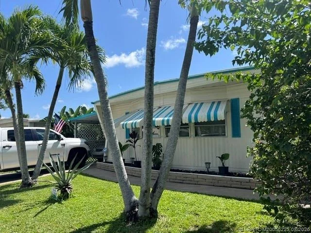 Photo of 6322 Cypress Lane