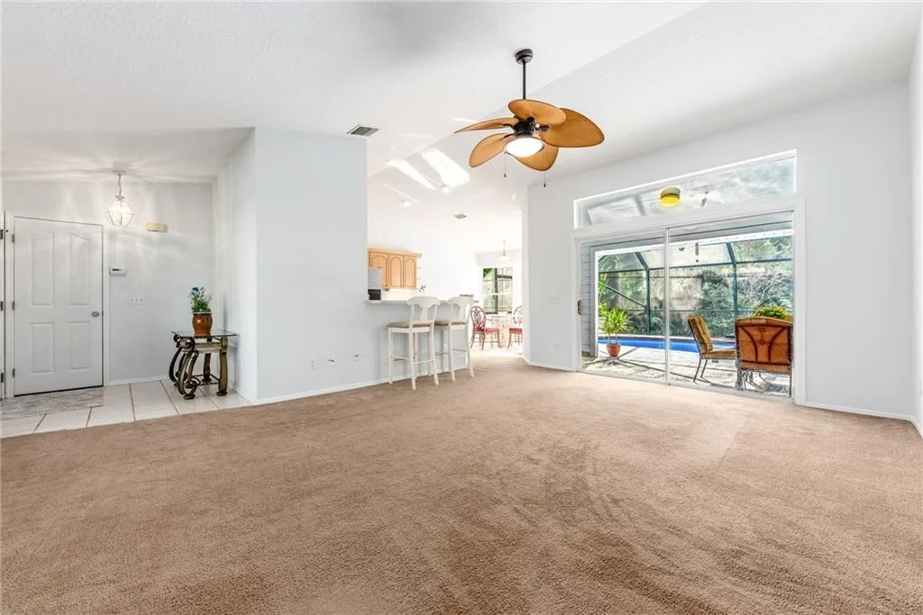 Photo of 542 SW Timber Trail