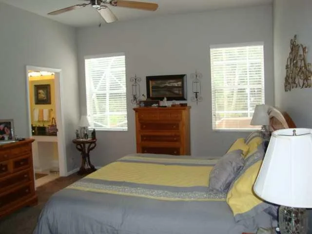 Photo of 2432 SE Springtree Place