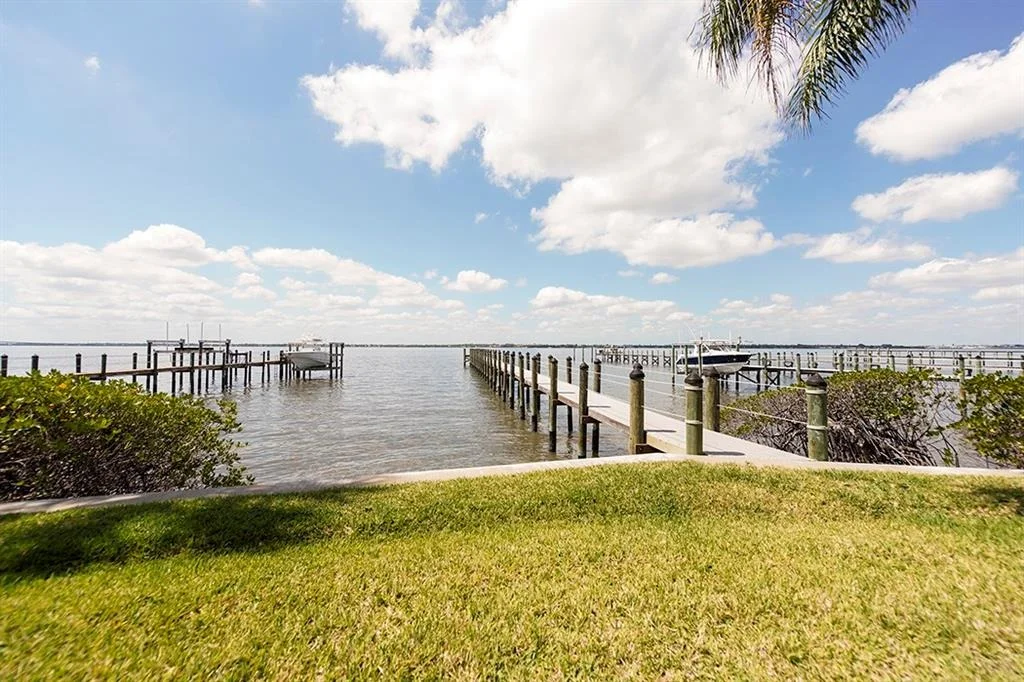 Photo of 4360 NE Joes Point Road